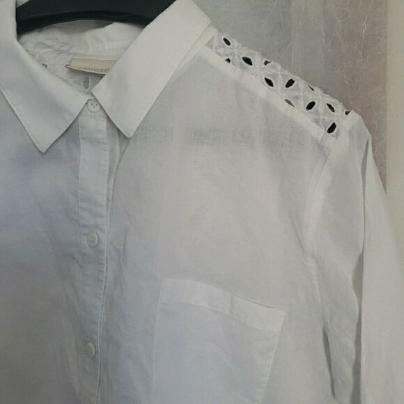 Chico's Women's Size 3 US XL White Eyelet Knot Shirt Semi Sheer Button Up Cotton - Picture 3 of 11